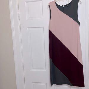 Women’s dress